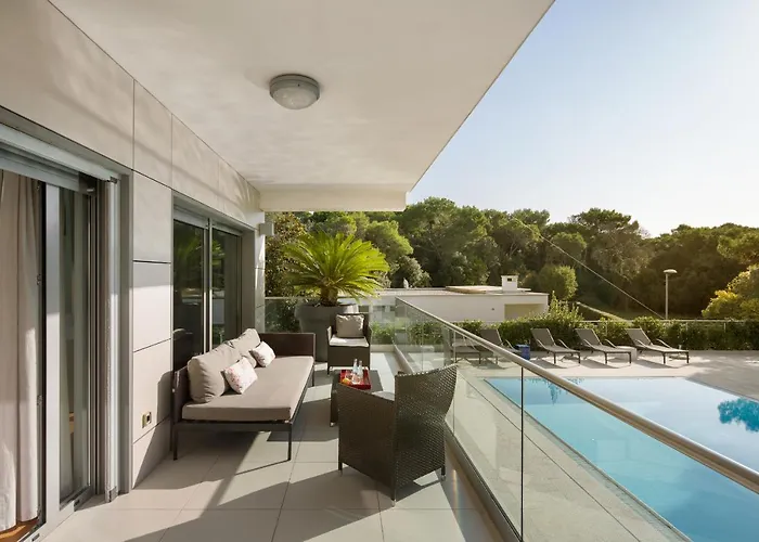 Villa Valsavia, Apartment Valsavia With Pool And Spa